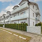 Marynarska Sloneczne Z Ogrodkiem I Parkingiem By Renters