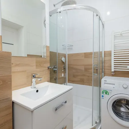 Marynarska Sloneczne Z Ogrodkiem I Parkingiem By Renters Lejlighed