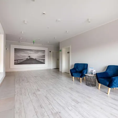 Appartement Marynarska Sloneczne Z Ogrodkiem I Parkingiem By Renters