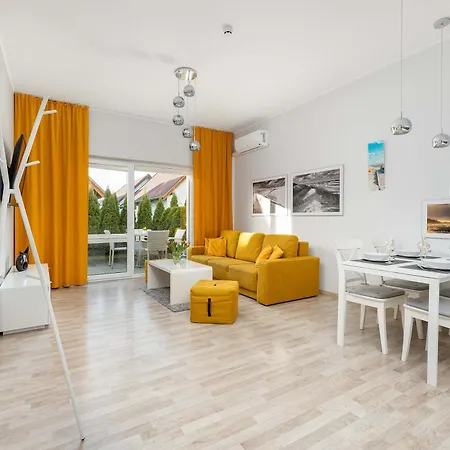 Marynarska Sloneczne Z Ogrodkiem I Parkingiem By Renters Lejlighed